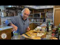 Download Lagu Kip in roomsaus | Jacques Pépin thuis koken | KQED