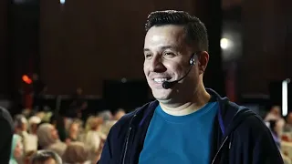 اقوي فيديو ممكن تسمعه في حياتك  ابونا يونان  يحكي تجربته مع د  احمد عمارة في كورس  مدمن نجاح  دندنها