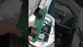 Inside an Inmarsat FleetBroadband Satellite Dish! 📡🌍 #shorts