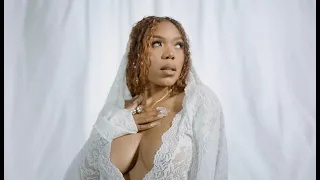 elaine love me slowly official visualizer 