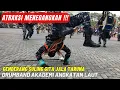 Download Lagu MENGGELEGAR ATRAKSI DRUMBAND GENDERANG SULING GITA JALA TARUNA AAL AKADEMI ANGKATAN LAUT