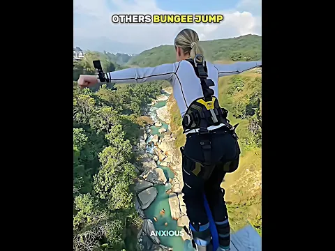 Normal jump VS King of bungee jumping