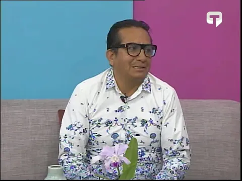 Muestra obra pictórica Yoga Maya Así arriba, abajo