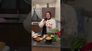 يوم الفري الم حبب علي قلوبنا ك لنا لازم ندلع نفسنا من عند بو برجر 