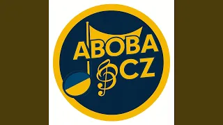 Зелене листя білі каштани 