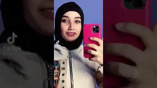 بتناديني ثاني ليه انت عايزه مني ايه 
