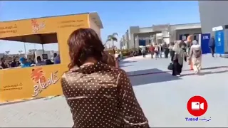 سما المصري بالبيجامة و الشبشب بمعرض الكتاب    دندنها
