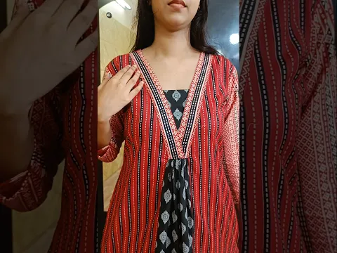 V Neck Panel Kurti Design 😍