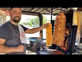 Download Lagu Hij verkoopt 300 Doner Kebabs per dag op straat - Geweldig Turks straatvoedsel