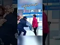 Download Lagu The security guard picked up the collapsed patient and ran to the emergency#shorts #hearttouching