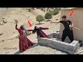 Download Lagu Revenge Day: Husband supports first wife against threats from second wife