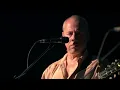 Mark Knopfler & Emmylou Harris - I Dug Up A Diamond (Real Live Roadrunning | Official Live Video)