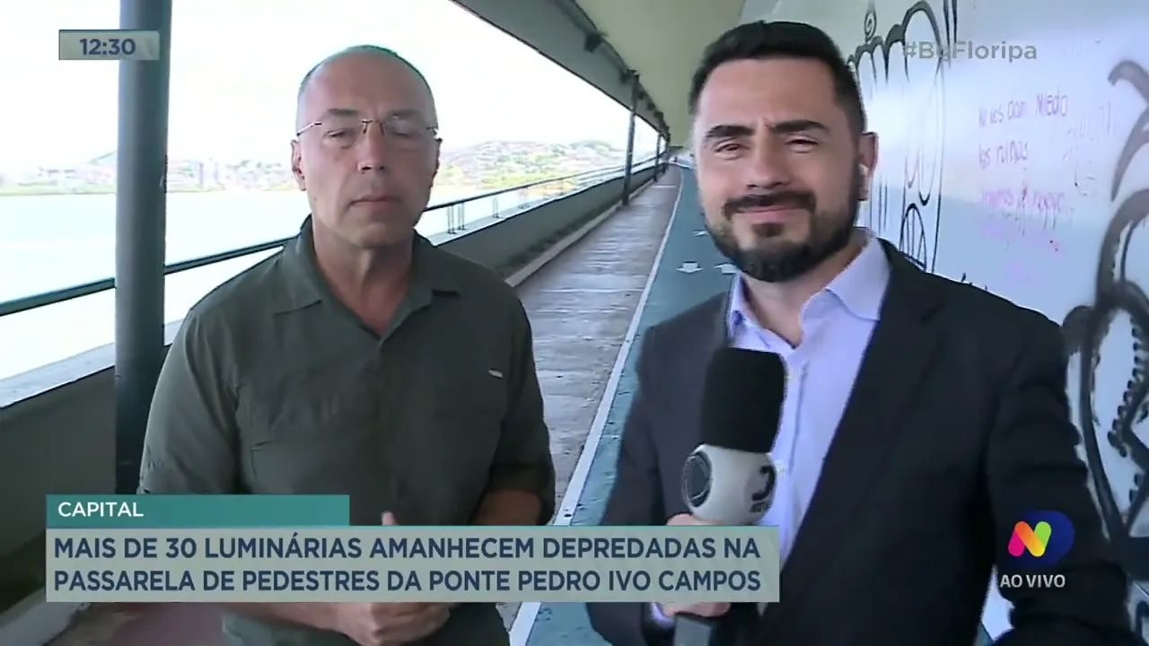 Luminárias da passarela da ponte Pedro Ivo Campos, em Florianópolis, são depredadas