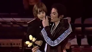 Download Michael Jackson - Heal The World - Live Auckland 1996 - HD MP3