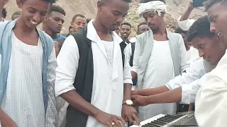 الفنان قدورة اغنية حليلو زمن سني حلفا 