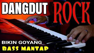 rock dangdut paling asyik suaranya jernih banget serta basnya nendang