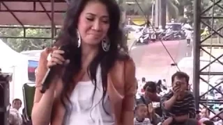 eri susan menunggu live keren banget panggung arsipel tmii