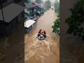 Download Lagu Terjebak suasana saat banjir bandang berlumpur#s
