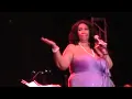 Aretha Franklin - Get It Right LIVE