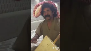 عازف الربابه القديم 