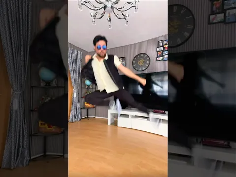 Turn every beat into a memory 🕺🎷| Laila O Laila Song 🎧 🎸#shorts#dance