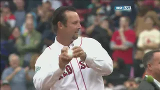 Tim Wakefield who revived his career and Red Sox trophy case with knuckleball has died at 57