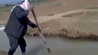 هنالك لمسة يد عصام الشوالي الضحك 