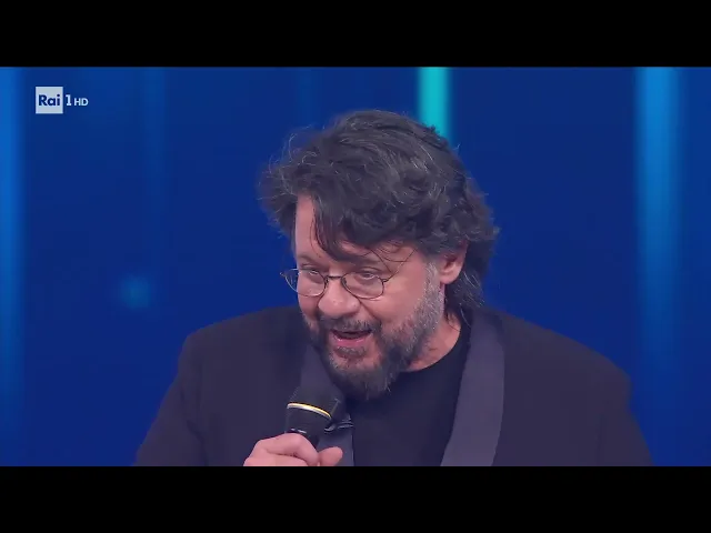 Sanremo 2026 - Lillo, maestro di microfoning