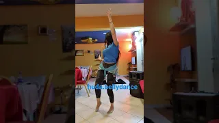                                          الرقص الشرقي   أغنية   القهوة يامعلمة دندنها