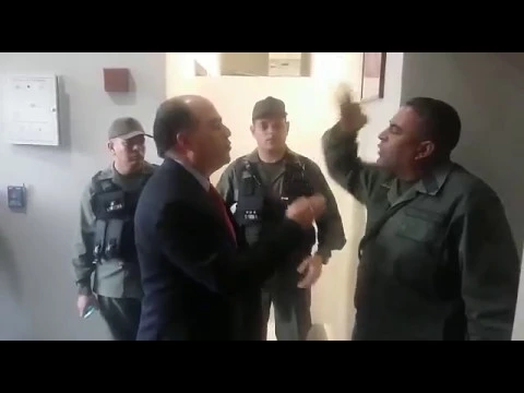 Download MP3 Así fue la discusión entre Julio Borges y el coronel Lugo