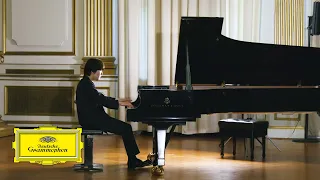 Seong-Jin Cho - Debussy Golliwog s Cakewalk Children s Corner L 113