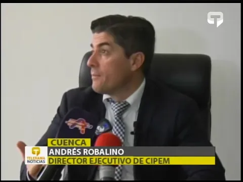 Robalino: Problemas de vialidad en el Azuay no se resolverán en 6 meses