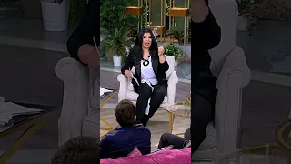 ولا انا عشان لابس برتقالى معكم منى الشاذلى 