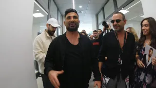 لحظة استقبال أحمد سعد بعد الحادث   أنا شاكك بأن ناصيف وراء الحادثة دندنها