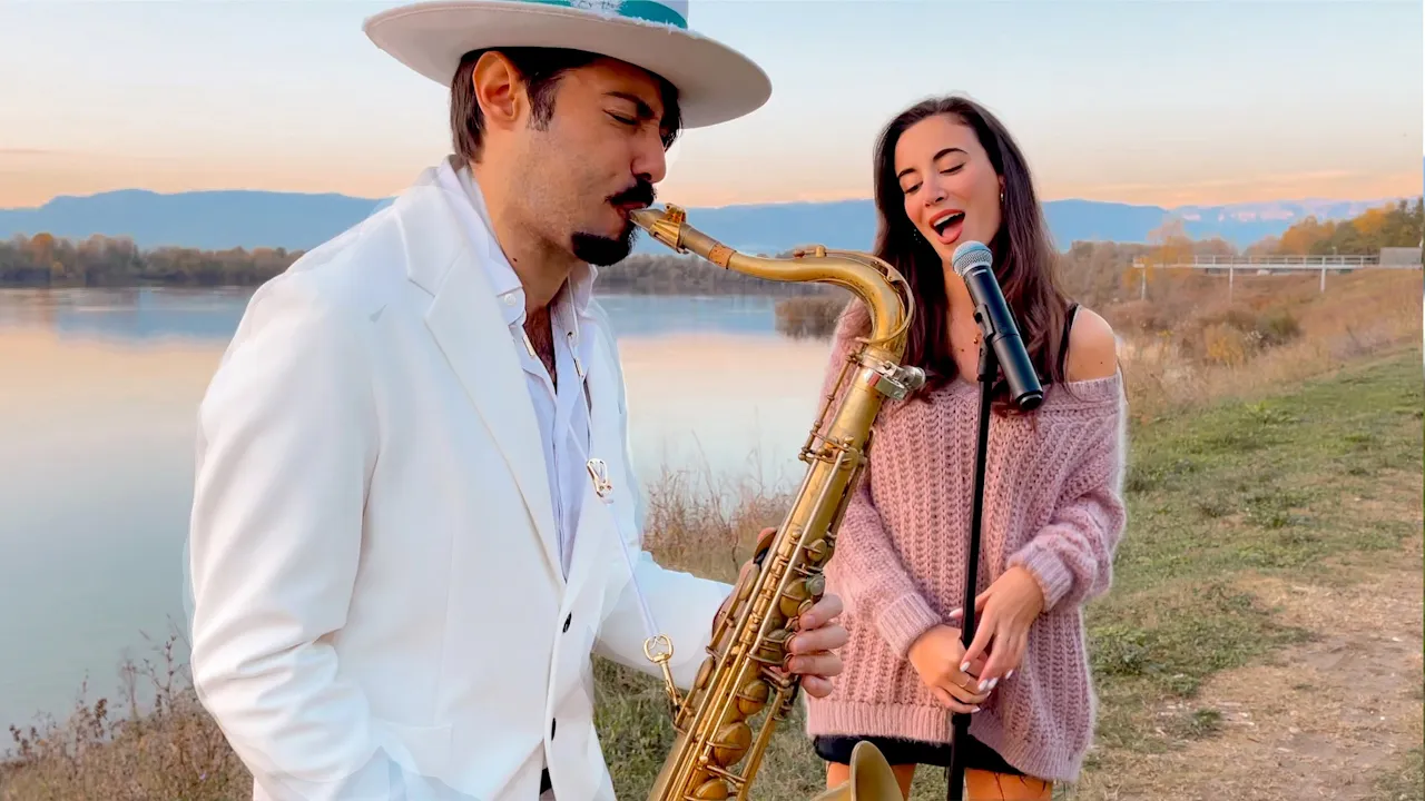 Sia - CHANDELIER | Daniele Vitale & Benedetta Caretta (Sax e Voice)