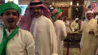 عبدالله بالخير مع فرقة الليوا في رقصة شعبية علي اغنية ياعلاية دندنها