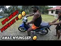 Download Lagu PART 93 BPK.MORO BELAJAR NAIK MOTOR..