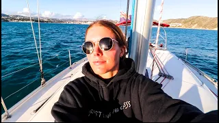Destroyed main sail | Ep08 | Sailing Merewether