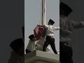 Download Lagu Peristiwa Perobekan Bendera Belanda oleh Arek-Arek Suroboyo