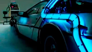 Fãs do cinema lembram 30 anos do filme de volta para o futuro
