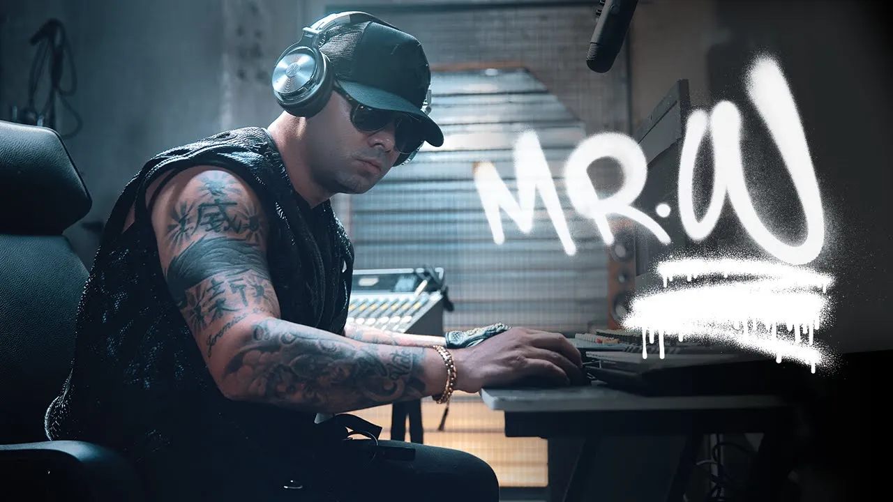 Wisin, Ñengo Flow, Randy - Comerte Toa (Lyric Video)