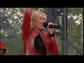 S Club 7 - Don't stop movin' - Live @ Party at the palace 2002 HD