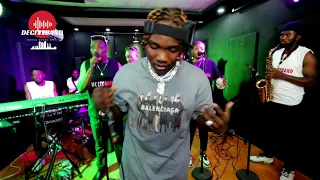 hotkid live performance with decityband