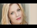 14 Sexy Photos Of Emily Procter