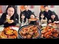 Download Lagu 心机女儿给小姑子煎蛋挤满芥末，爸爸一招偷梁换柱，让她自食其果辣出眼泪！【王大爷的夫妻日常】