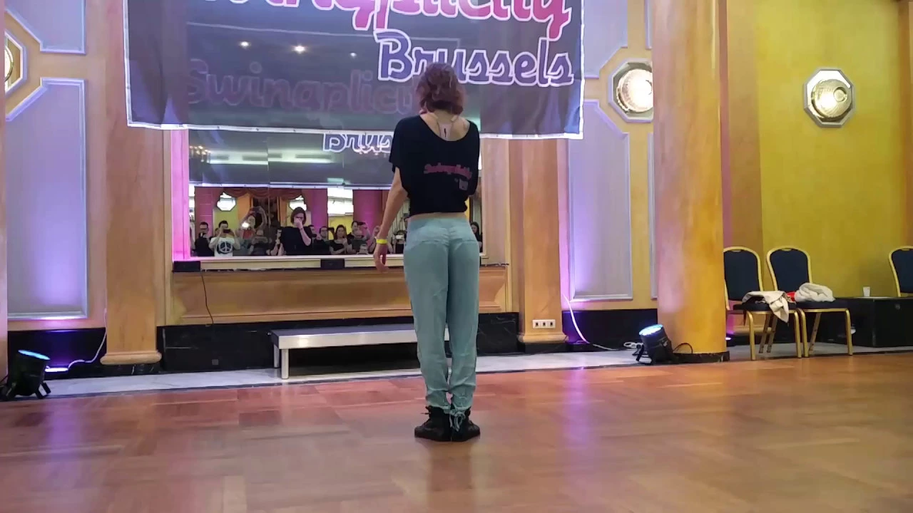 Eme'LineDance - Solo Swing - Swingplicity 17