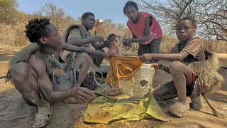 hadzabe cooking Small intesine for Lunch 