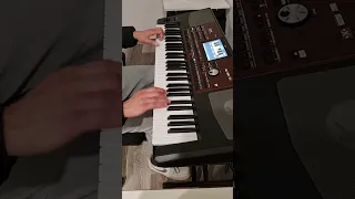 قابلني والاشواق في عنيه   من اغنية دارت  الأيام أم كلثوم  عزف اورج دندنها