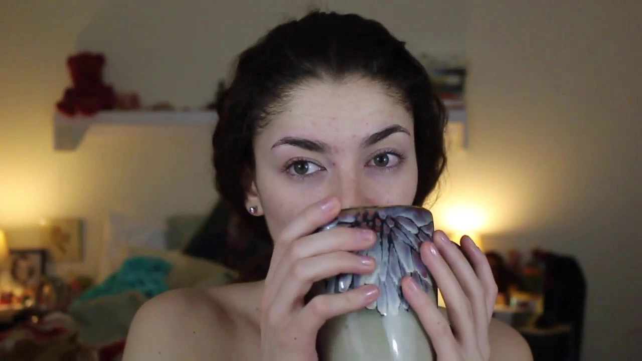 Wet n Wild Dewy vs L'Oreal Magic Lumi | Dewy Drugstore Primer Battle