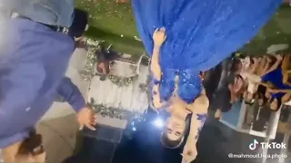 اختي  الله يخليكي والعمر يعطيكي    دندنها